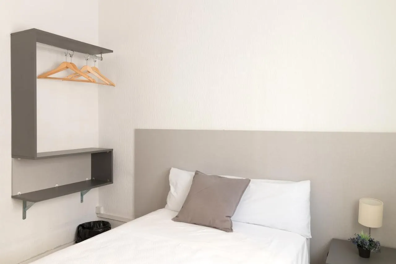 Pension Arias Bilbao