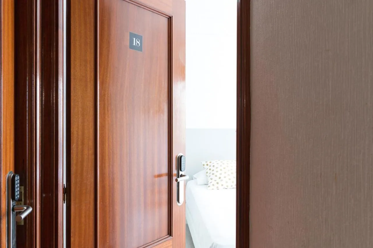 Pension Arias Bilbao