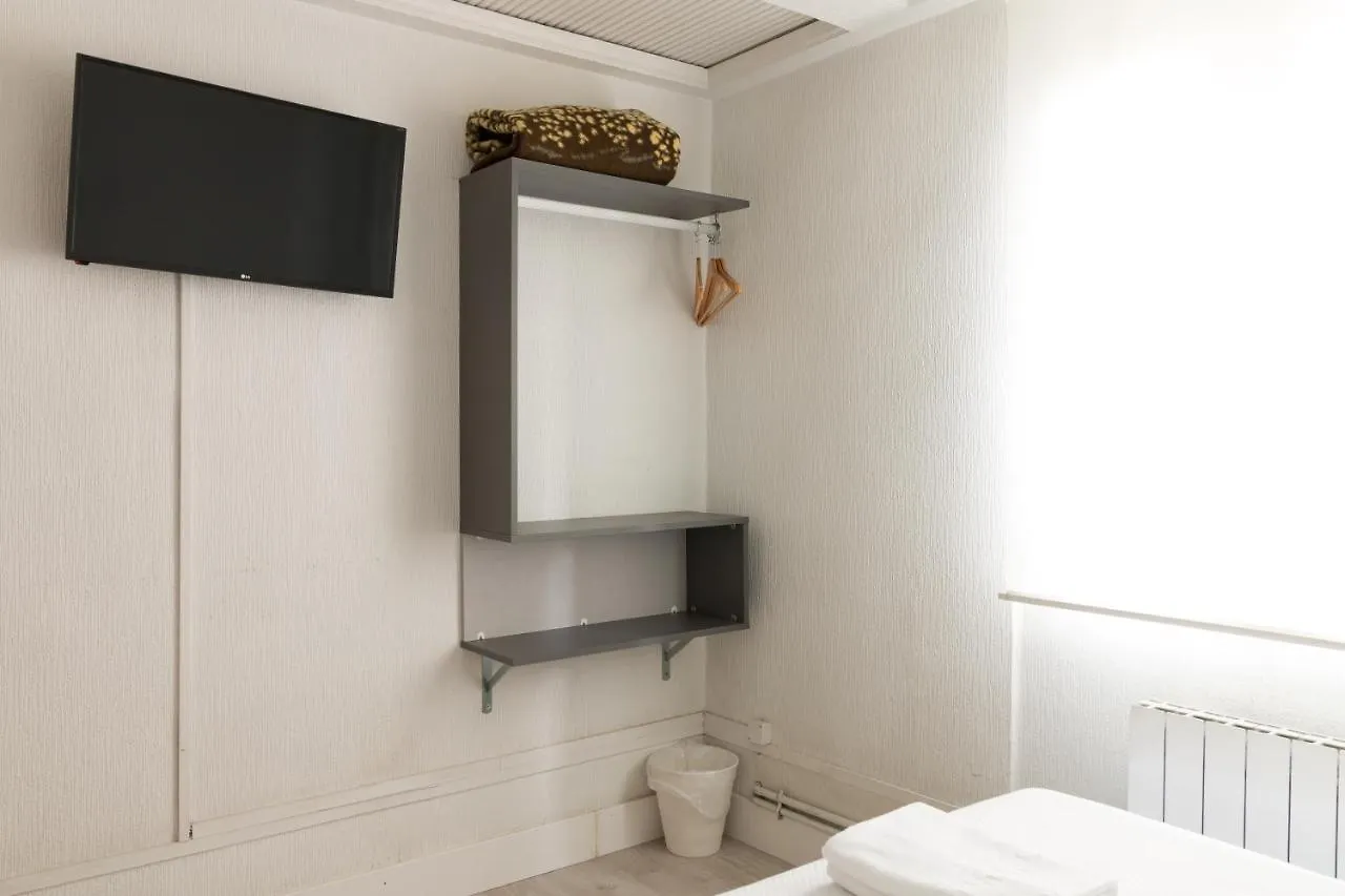 Guest house Pension Arias Bilbao