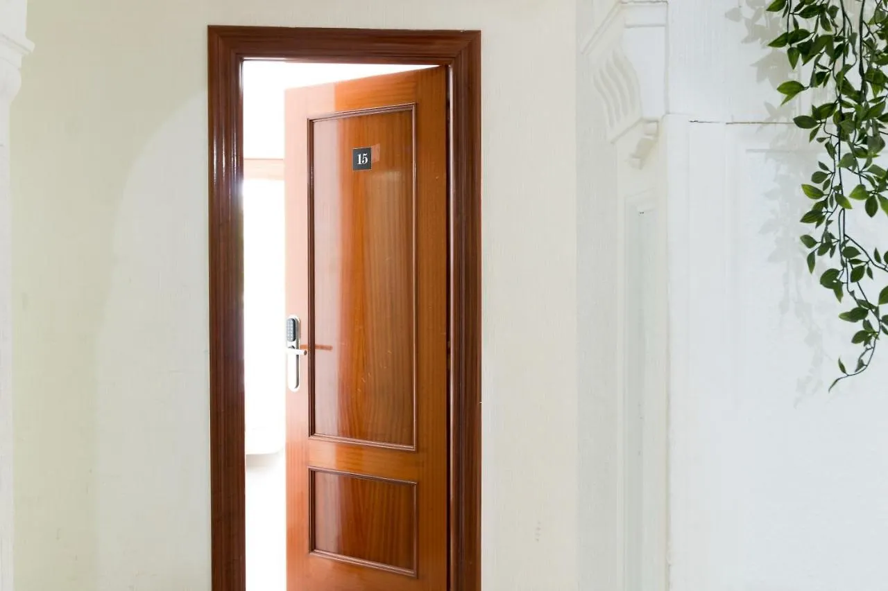 Guest house Pension Arias Bilbao